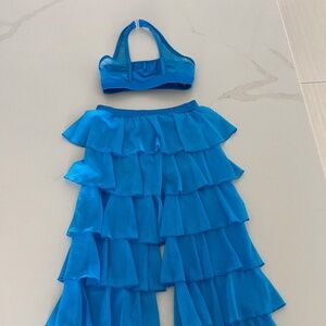 Dance Costume - CH XL Blue 2 pieces with flowey layered pants and top / Jazz